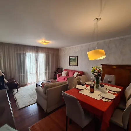 Seaside Escape - 3 Bedroom Sleeps 6 Funchal (Madeira)